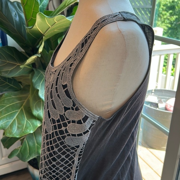 Express Grey/Silver Embellished Women's Tank Top- Size Medium - Picture 4 of 8